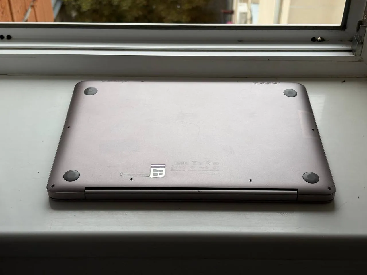 Ноутбук Asus Zenbook UX310UA i3 16GB SSD 3