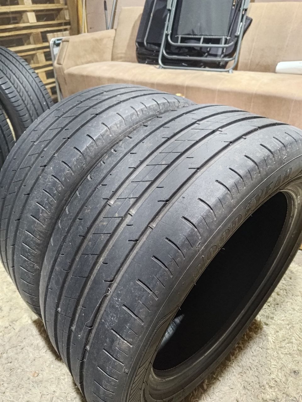 Две пары летней резины 225 50 R17 6