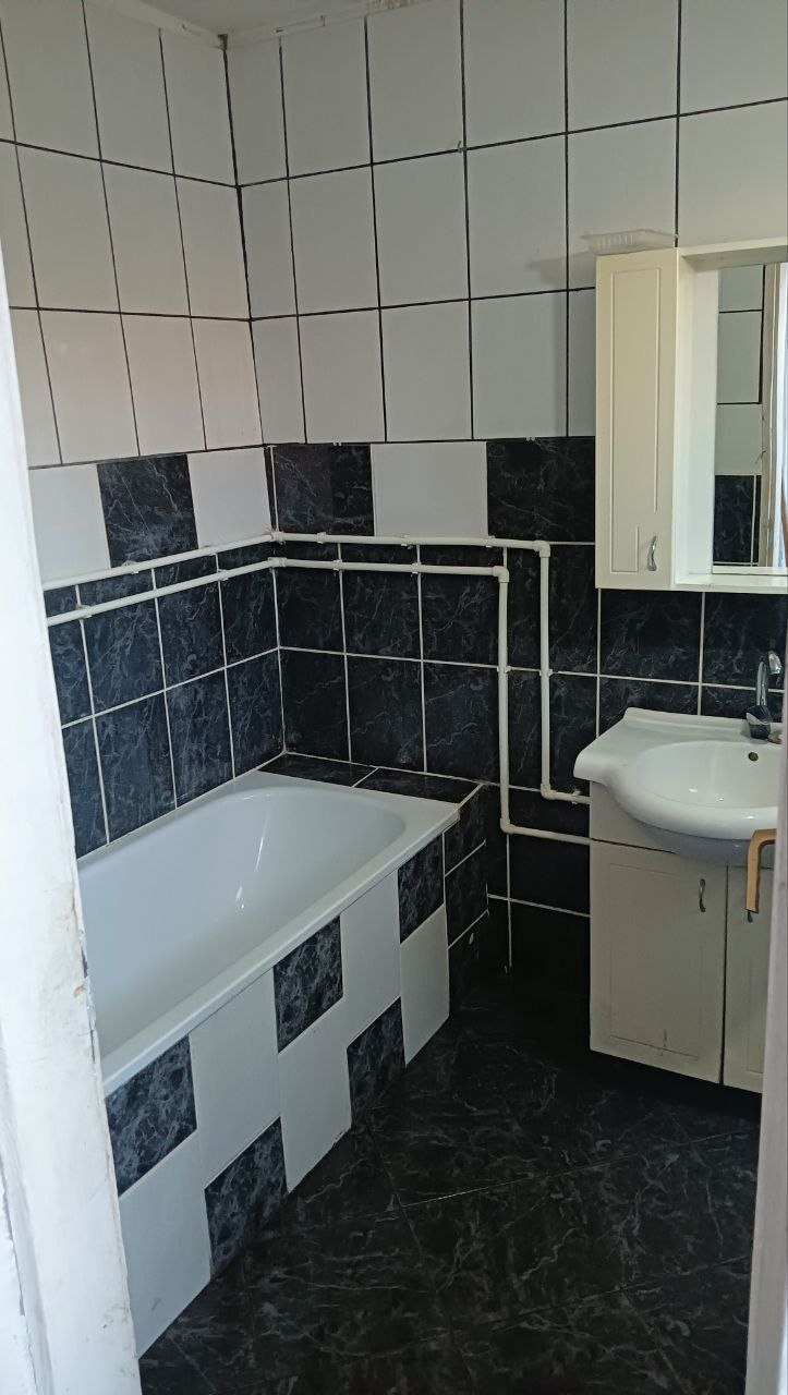 Просторный дом с виноградником 10