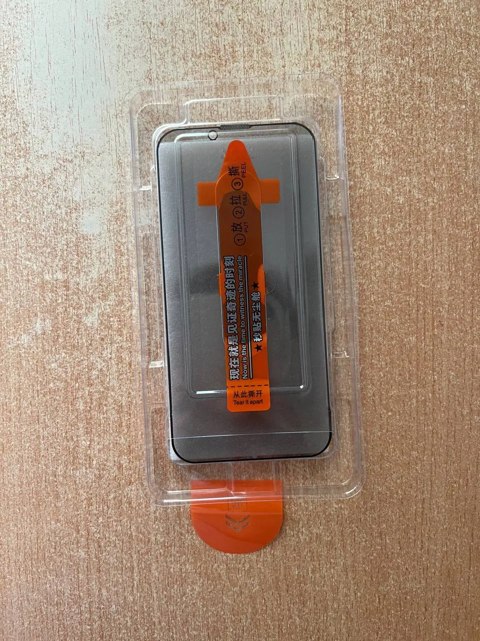 Защитное стекло iPhone 13 1