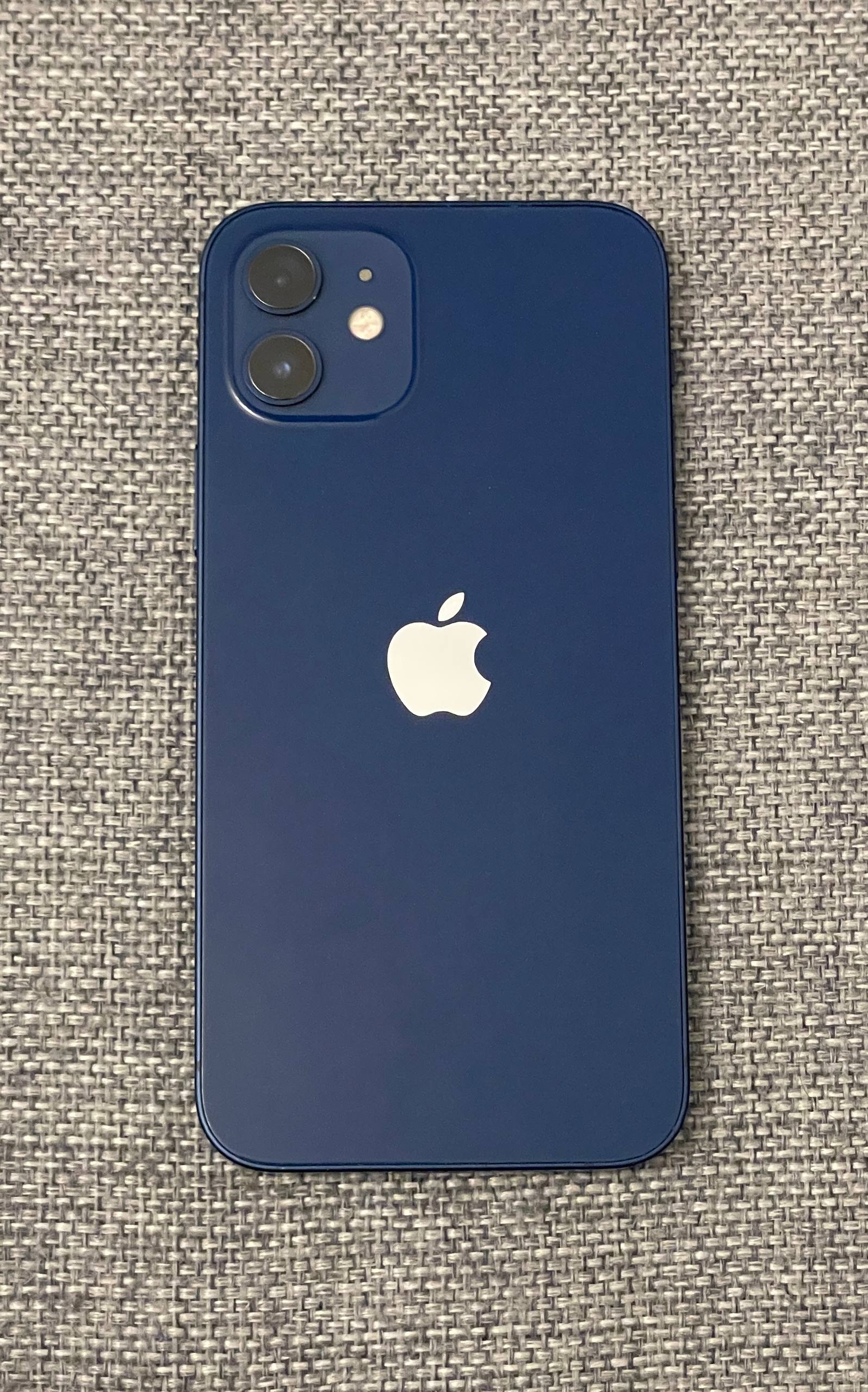 Apple iPhone 12 64gb Blue 3