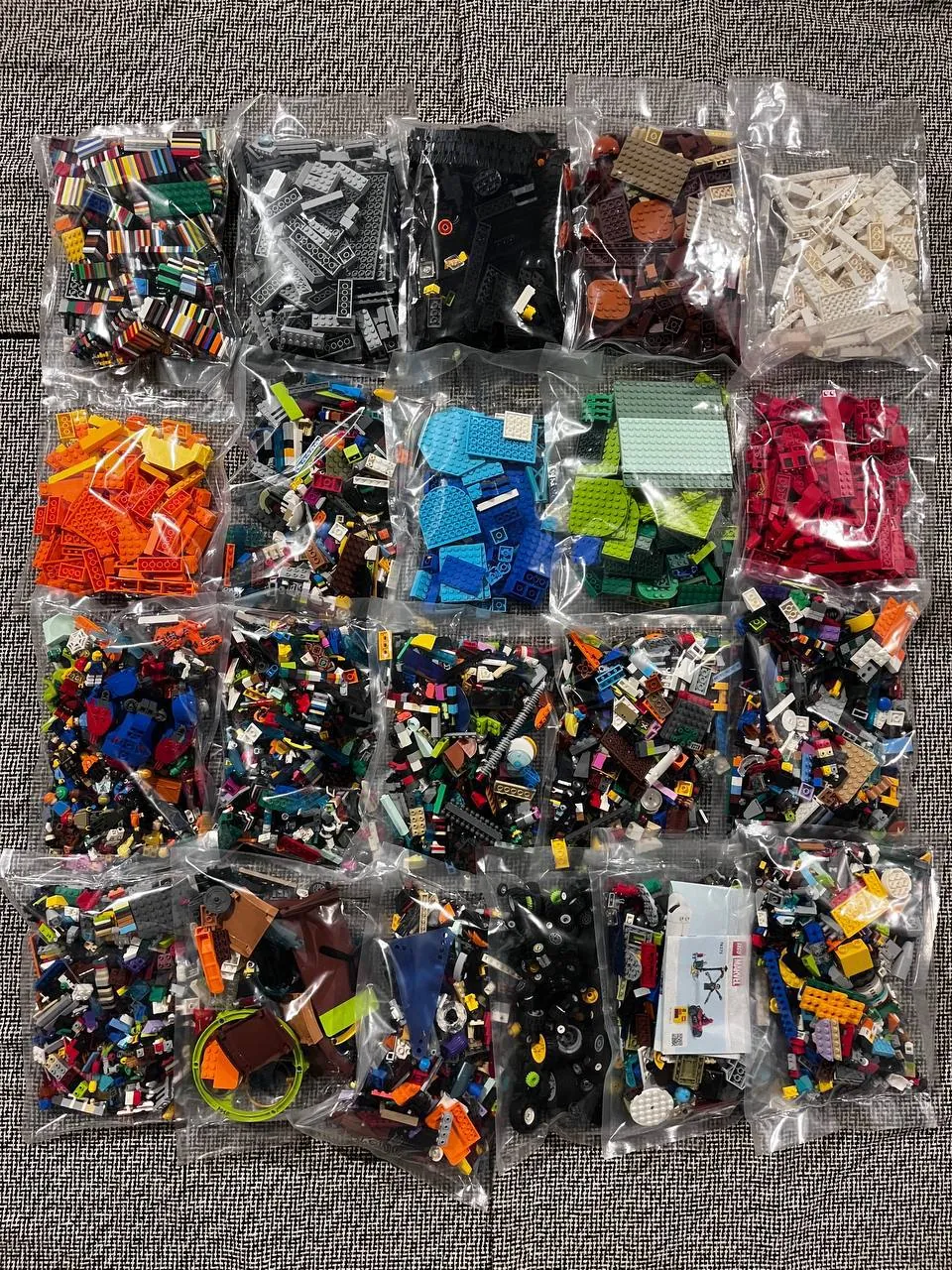 LEGO разнобой 13 евро за пакет 1