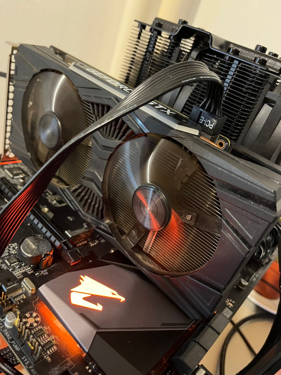 видеокарта GTX 1660 SUPER 6 GB 2