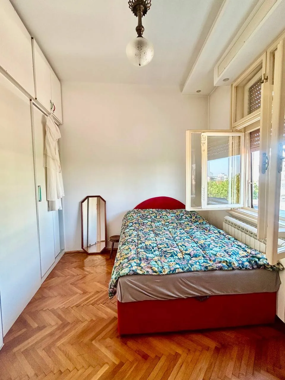 Квартира 70м² Врачар аренда 970 EUR 4