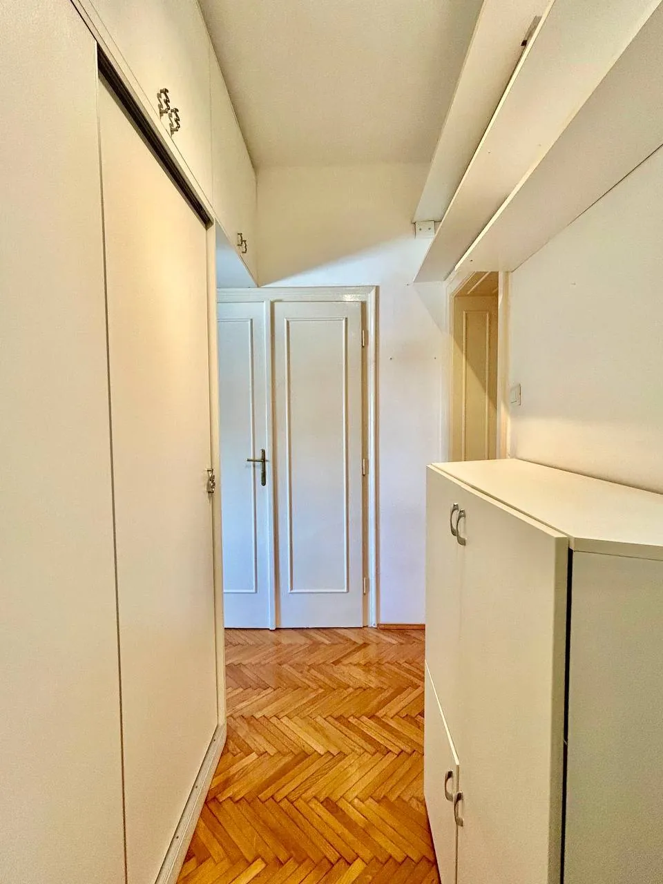 Квартира 70м² Врачар аренда 970 EUR 5