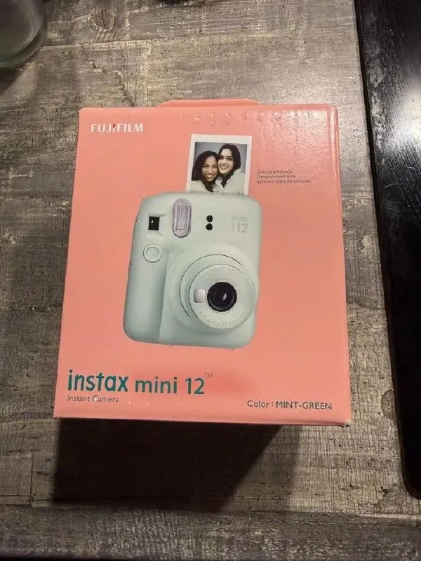 Fujifilm Instax Mini 12 мятный новый 2