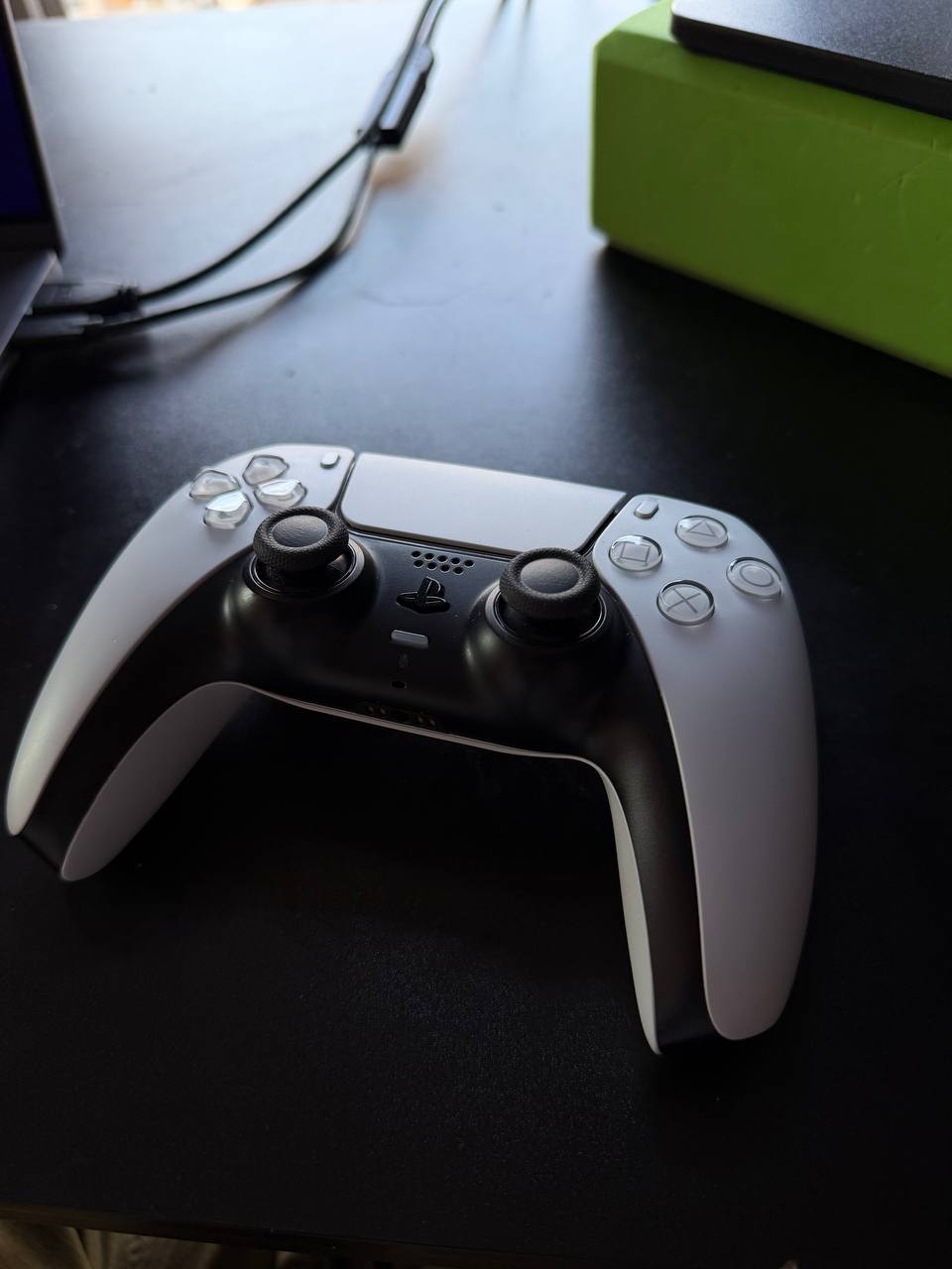 Геймпад Dualsense (Playstation 5) 1