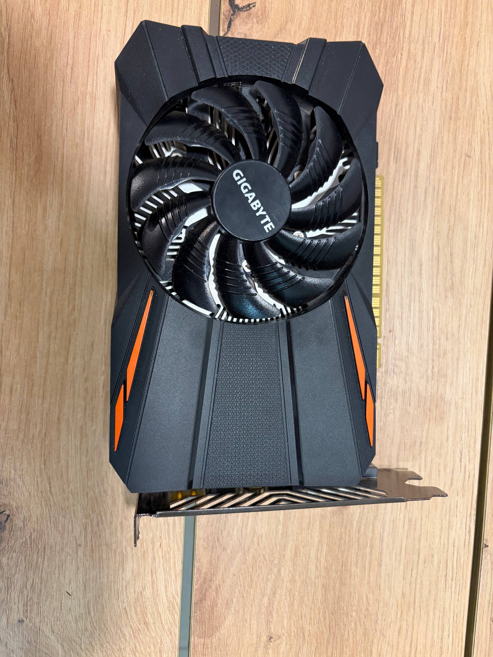 Gigabyte GTX 1050TI 1
