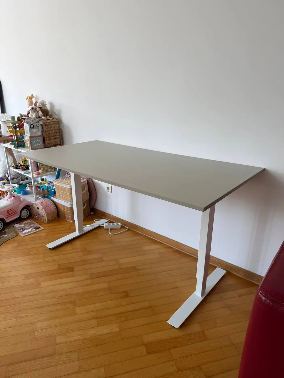 Стол с подъёмным механизмом sit-stand новый Белград 1