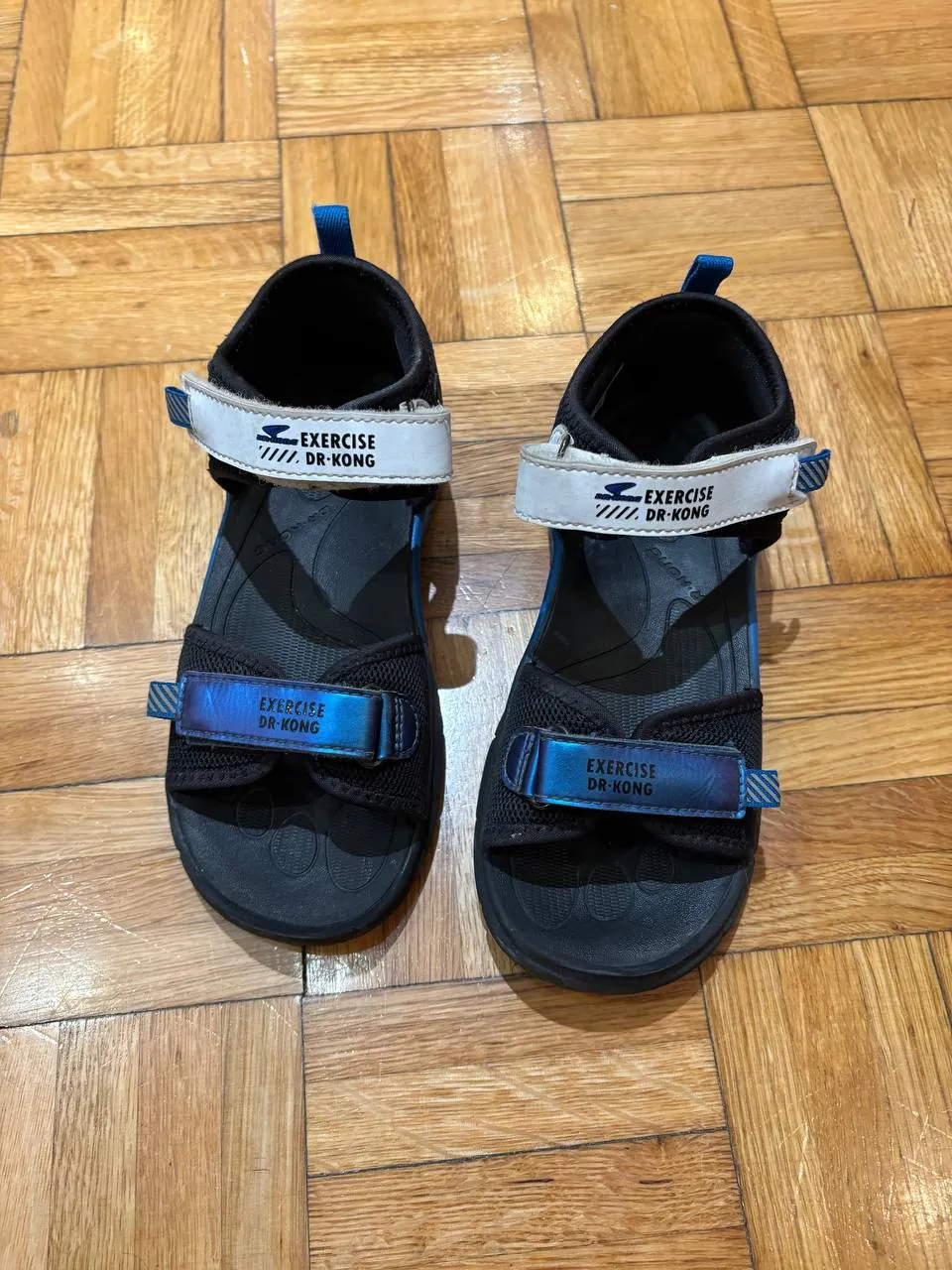 Детская обувь Skechers Dr. Kong Decathlon 3