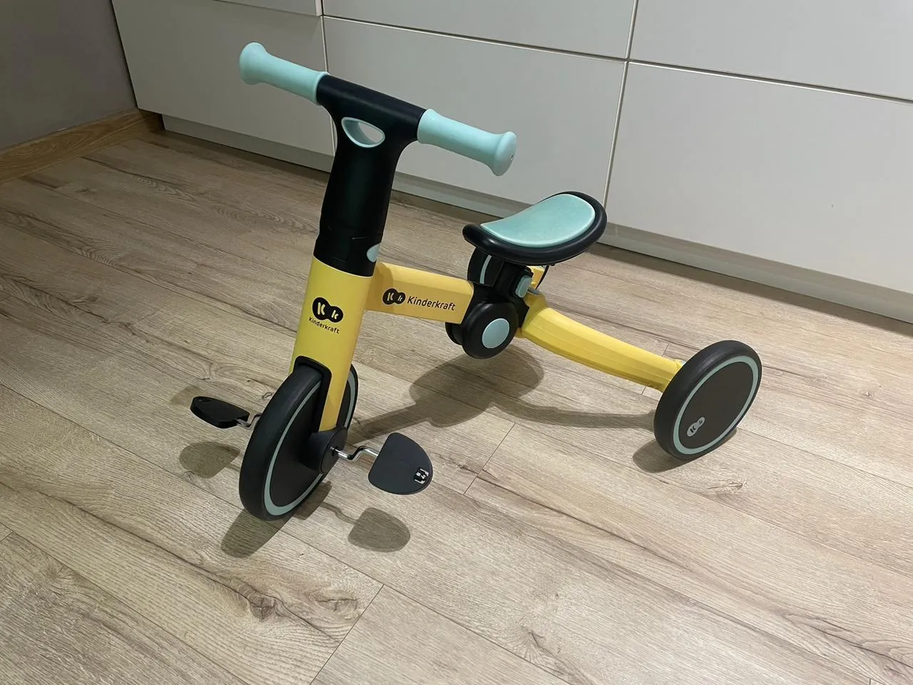 Детский беговел Kinderkraft 3 в 1 2