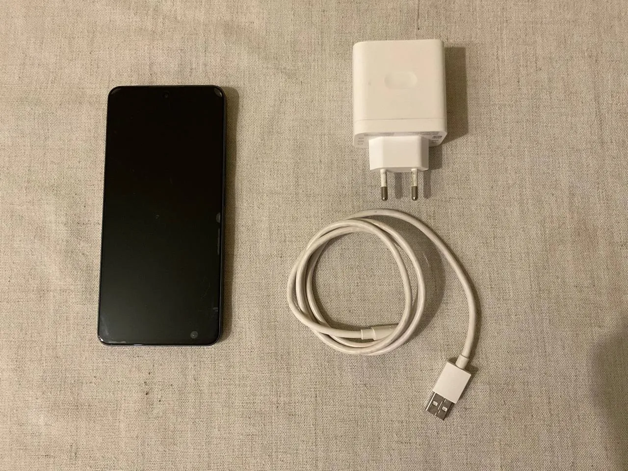 Смартфон Realme 13 Plus 5G Нови-Сад 1