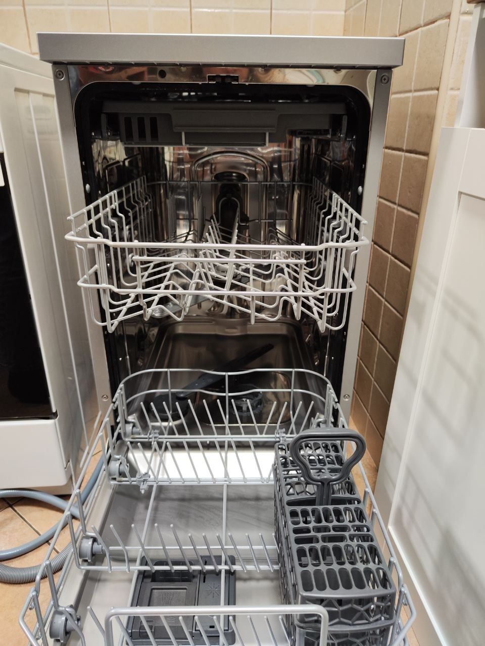 Посудомойка CANDY 2