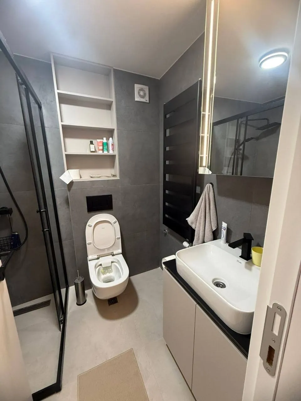 Аренда квартиры Чукарица Баново Брдо 50м² 970 EUR 10