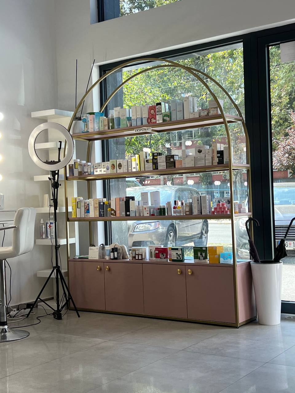 Комплект мебели для салона 9