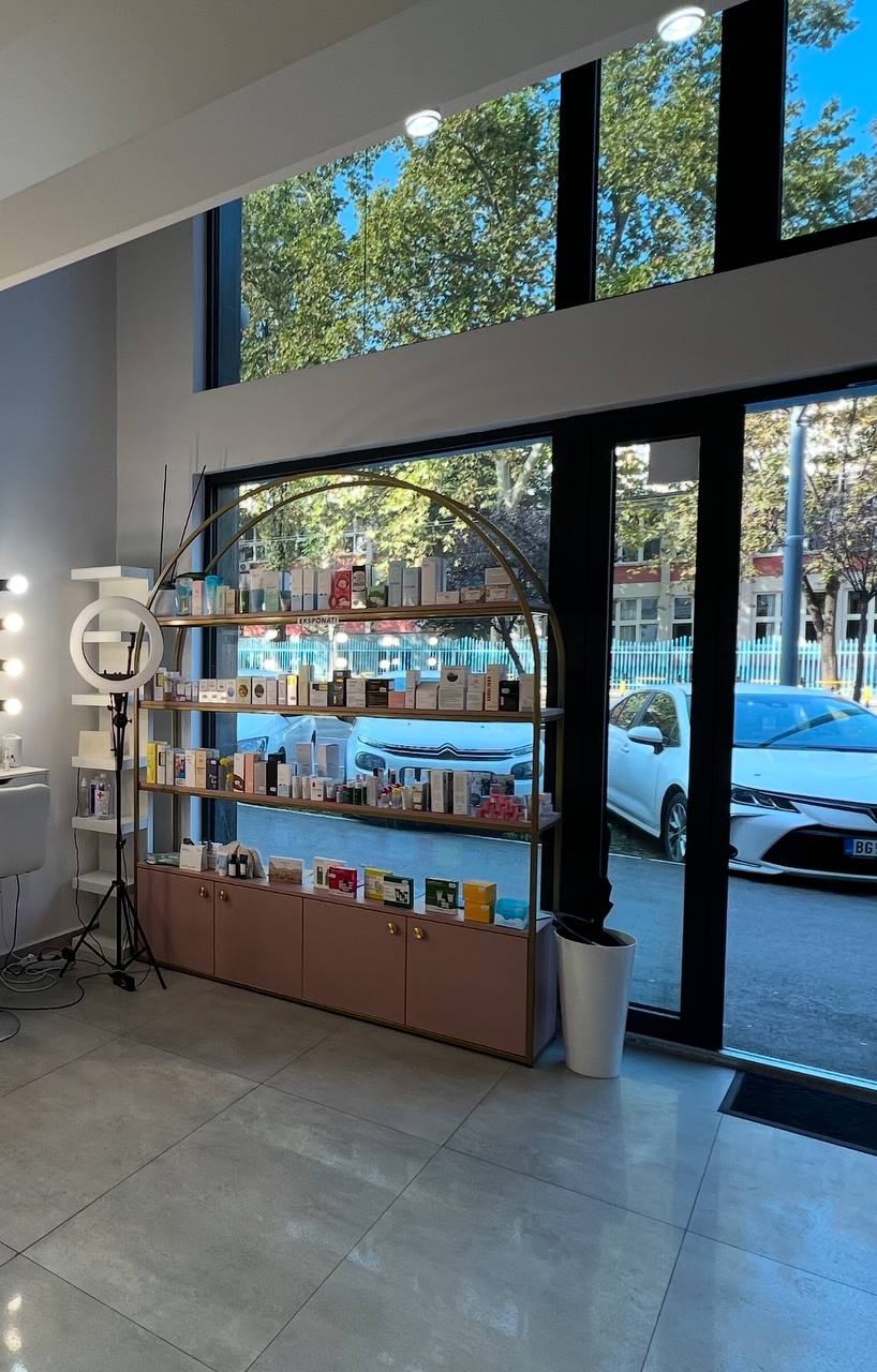 Комплект мебели для салона 2