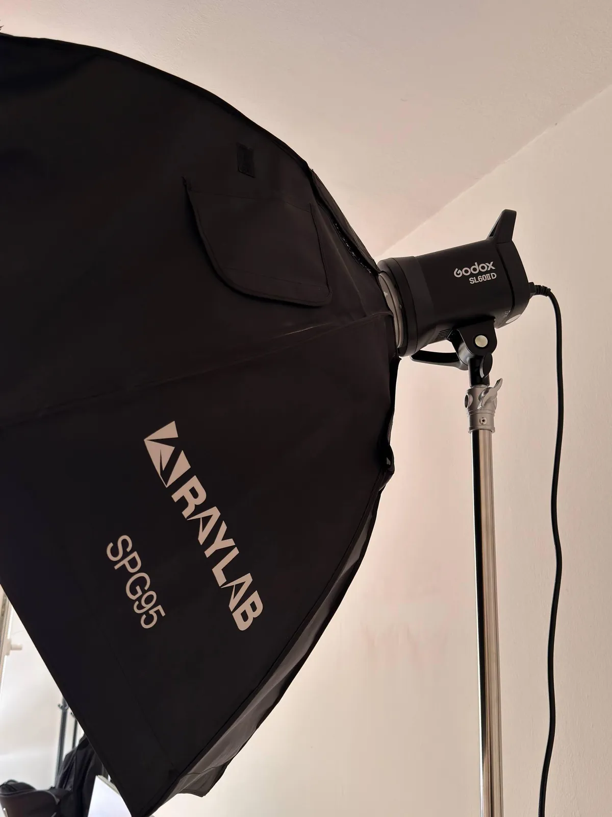 Свет Godox и карта AVerMedia 2