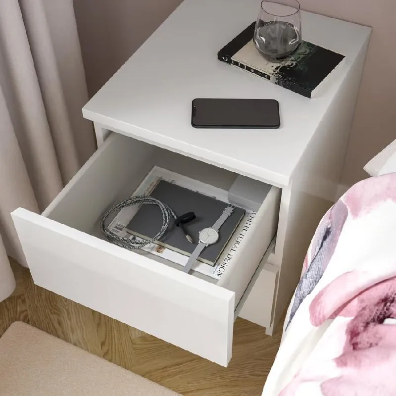 Прикроватные тумбочки IKEA MALM 2 штуки белые 1