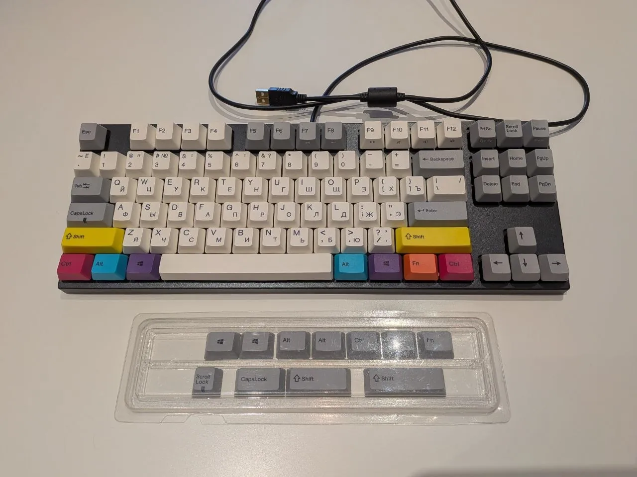 Клавиатура Varmilo VA87M Cherry MX Brown 1