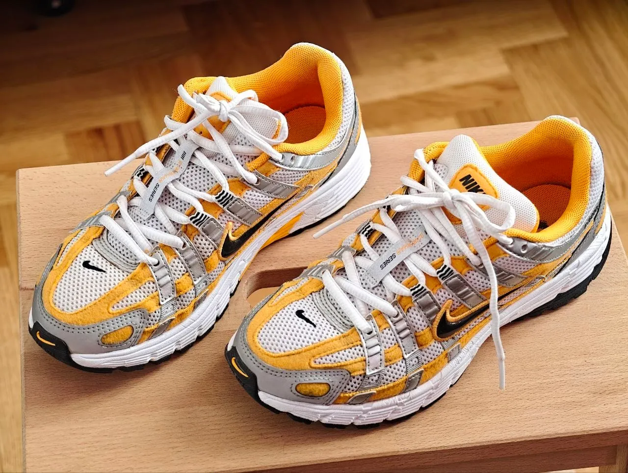 Кроссовки Nike P-6000 размер 36 1