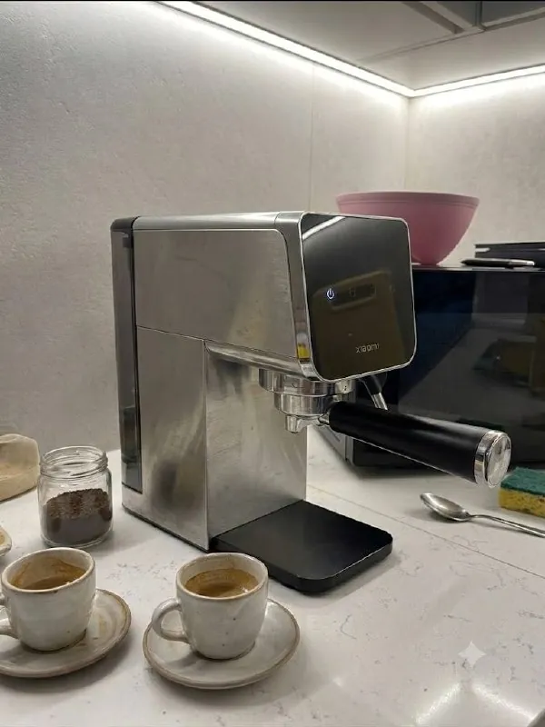 Кофеварка рожковая Xiaomi Semi-automatic Espresso Machine 1