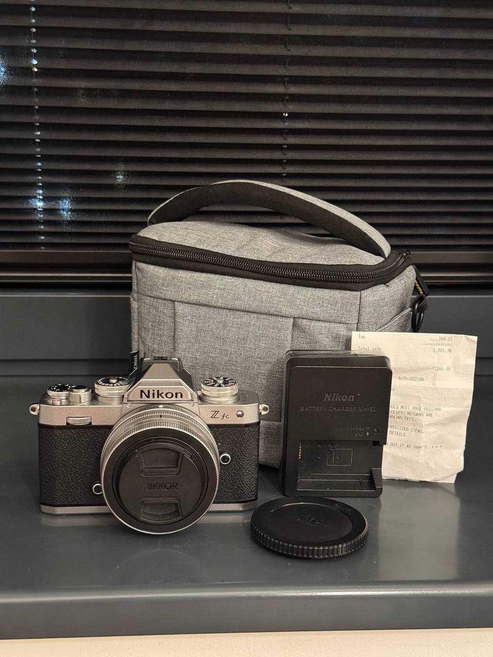 iPhone Air 256GB Gold 5