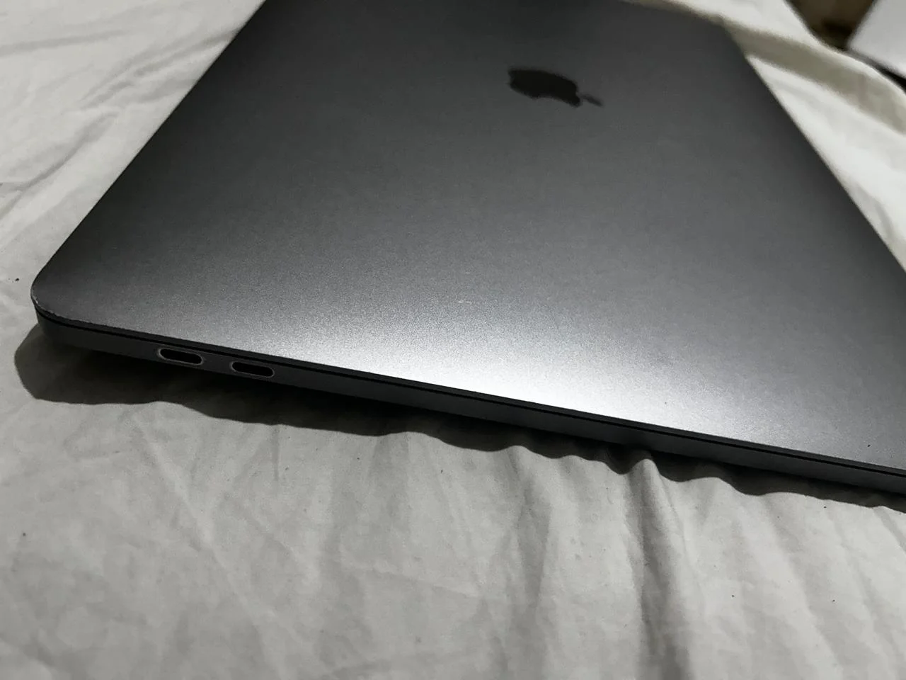 MacBook Pro 15 дюймов 2017 4