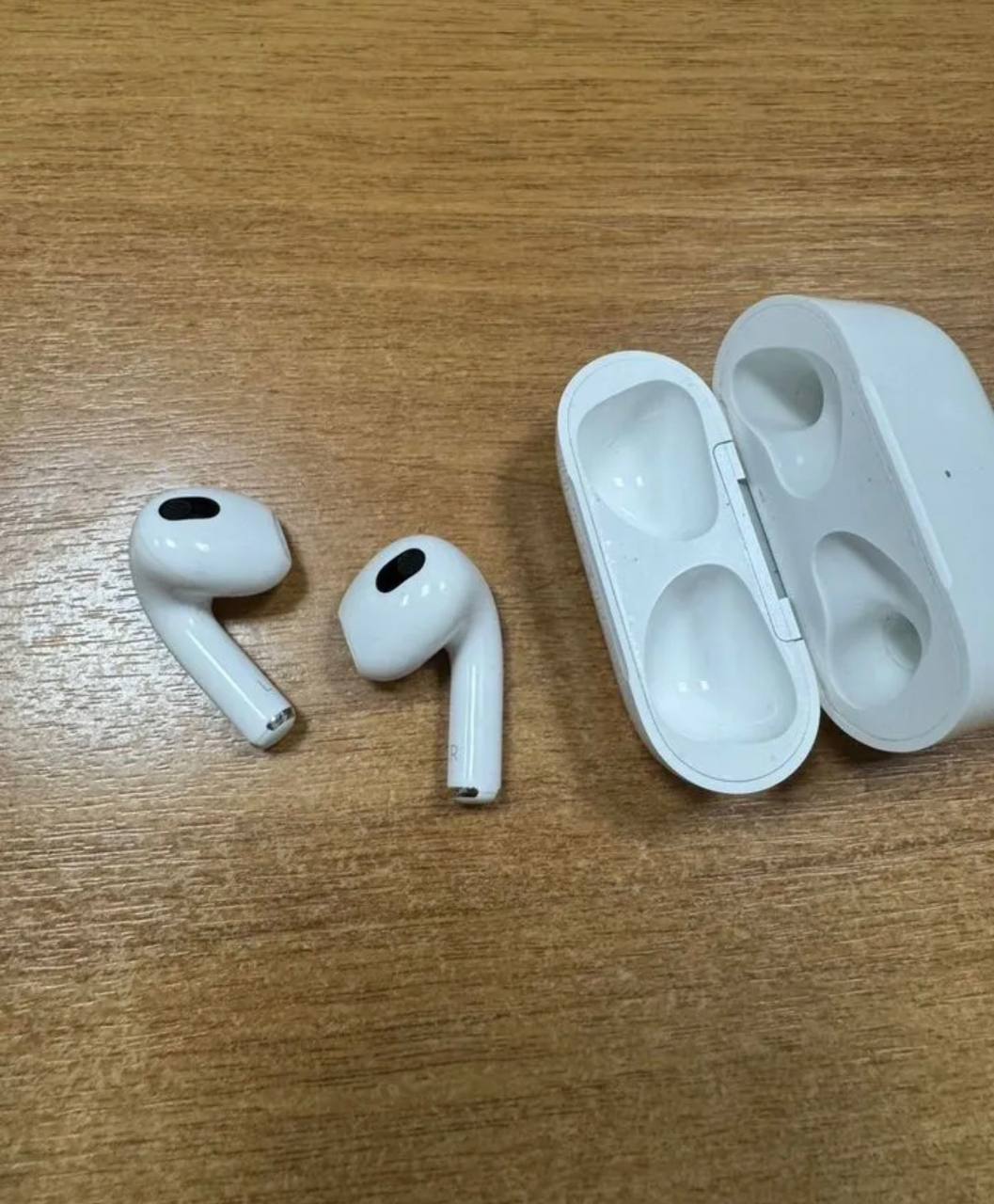 AirPods 3 1
