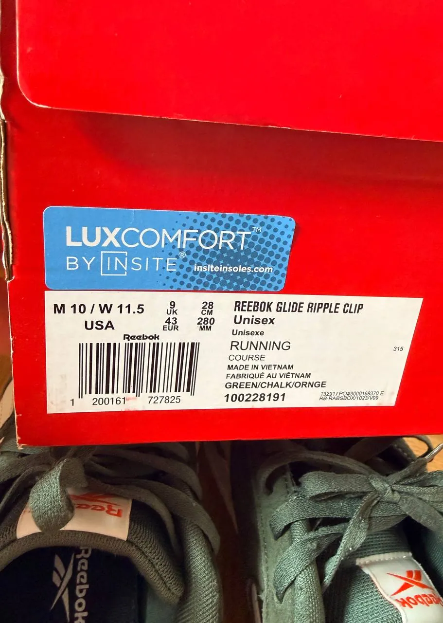 Кроссовки Reebok размер 43 5