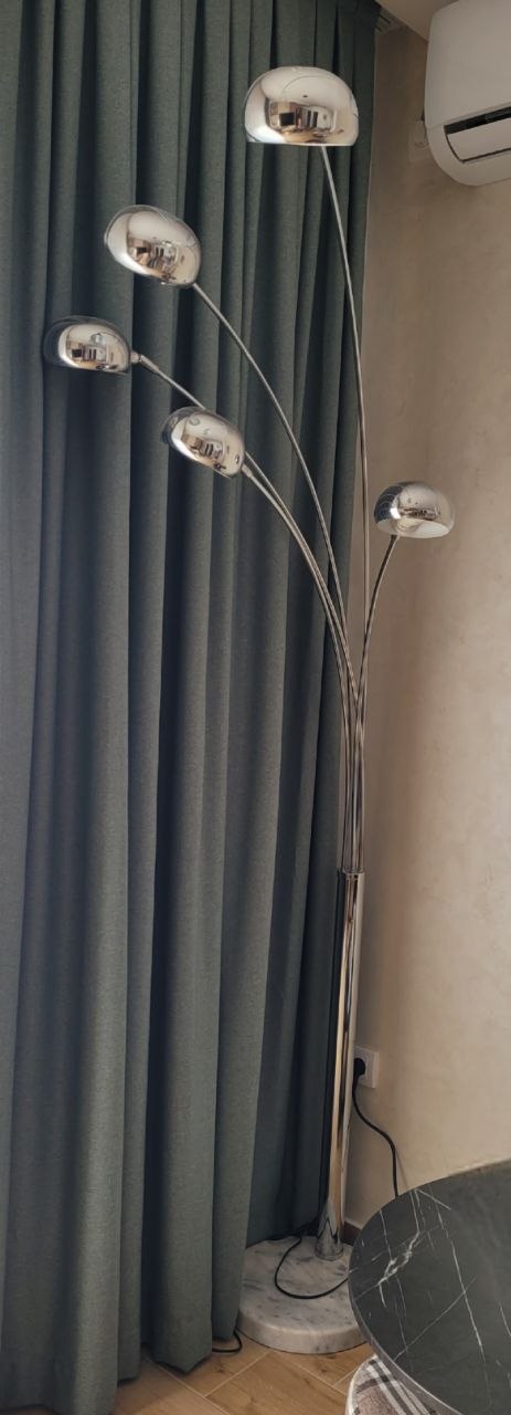 Телевизор FOX LED TV 42 дюйма 3