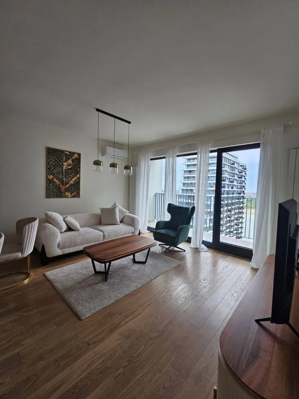 Аренда квартиры 3к Waterfront BW Terra 80м² 1600 EUR 7