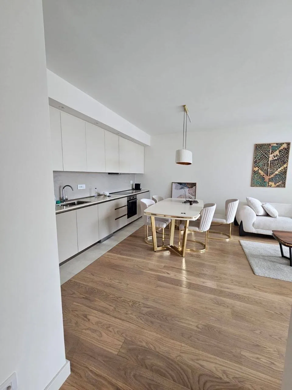 Аренда квартиры 3к Waterfront BW Terra 80м² 1600 EUR 4