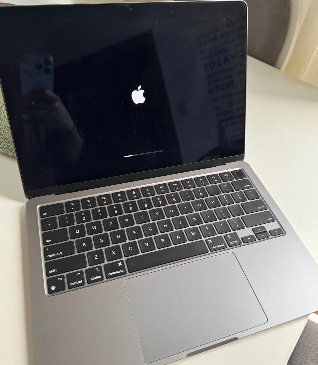 MacBook Air M3 8/256 2024 2