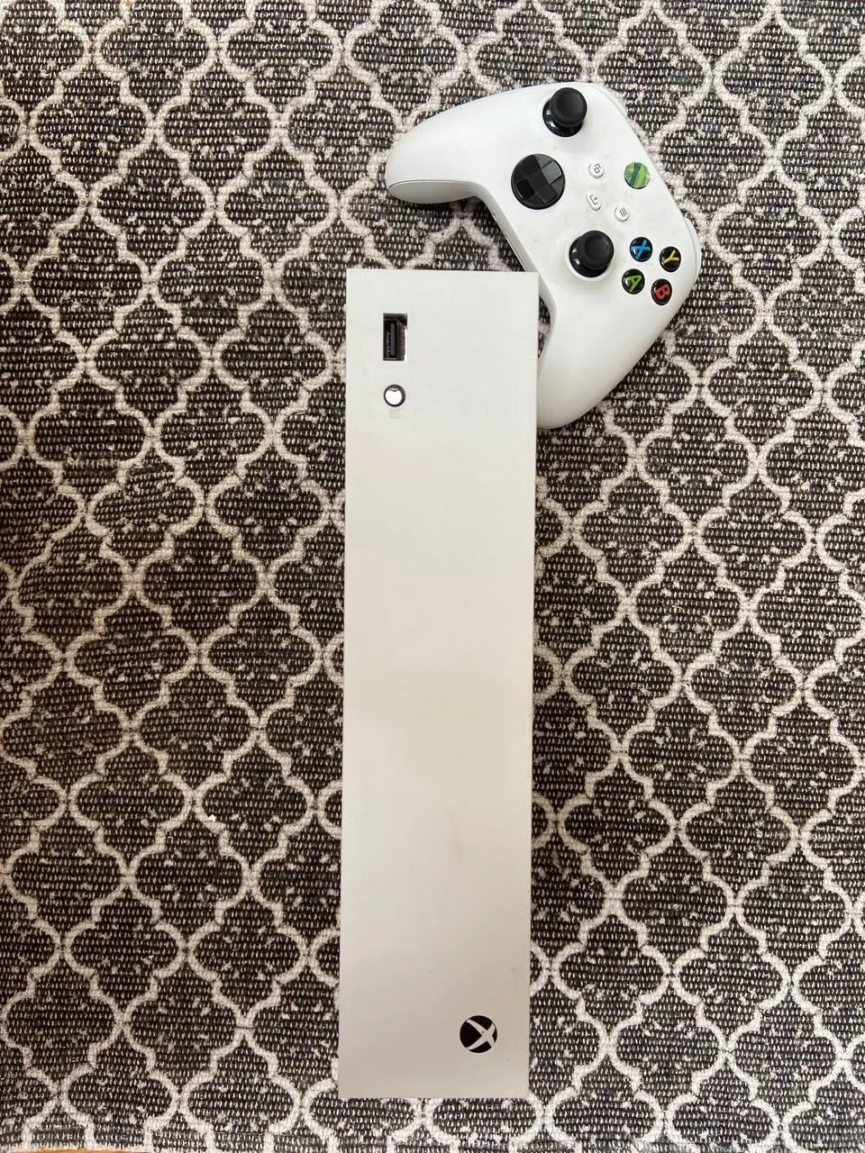 Xbox Series S с геймпадом 4