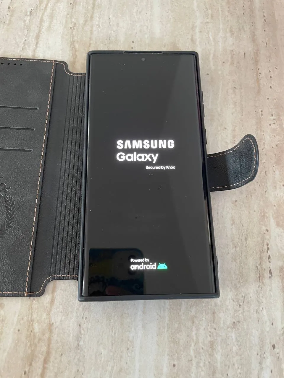 iPhone 13 и Samsung Galaxy S23 Ultra 4