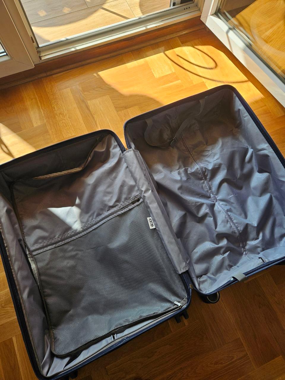 Продам чемодан полипропиленовый 2