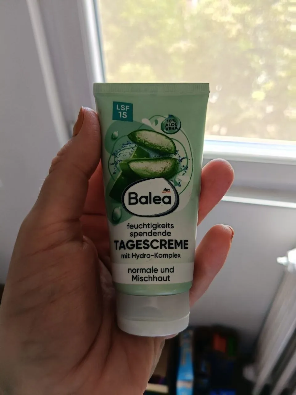 Женская одежда S-M и крем Balea за фрукты 9