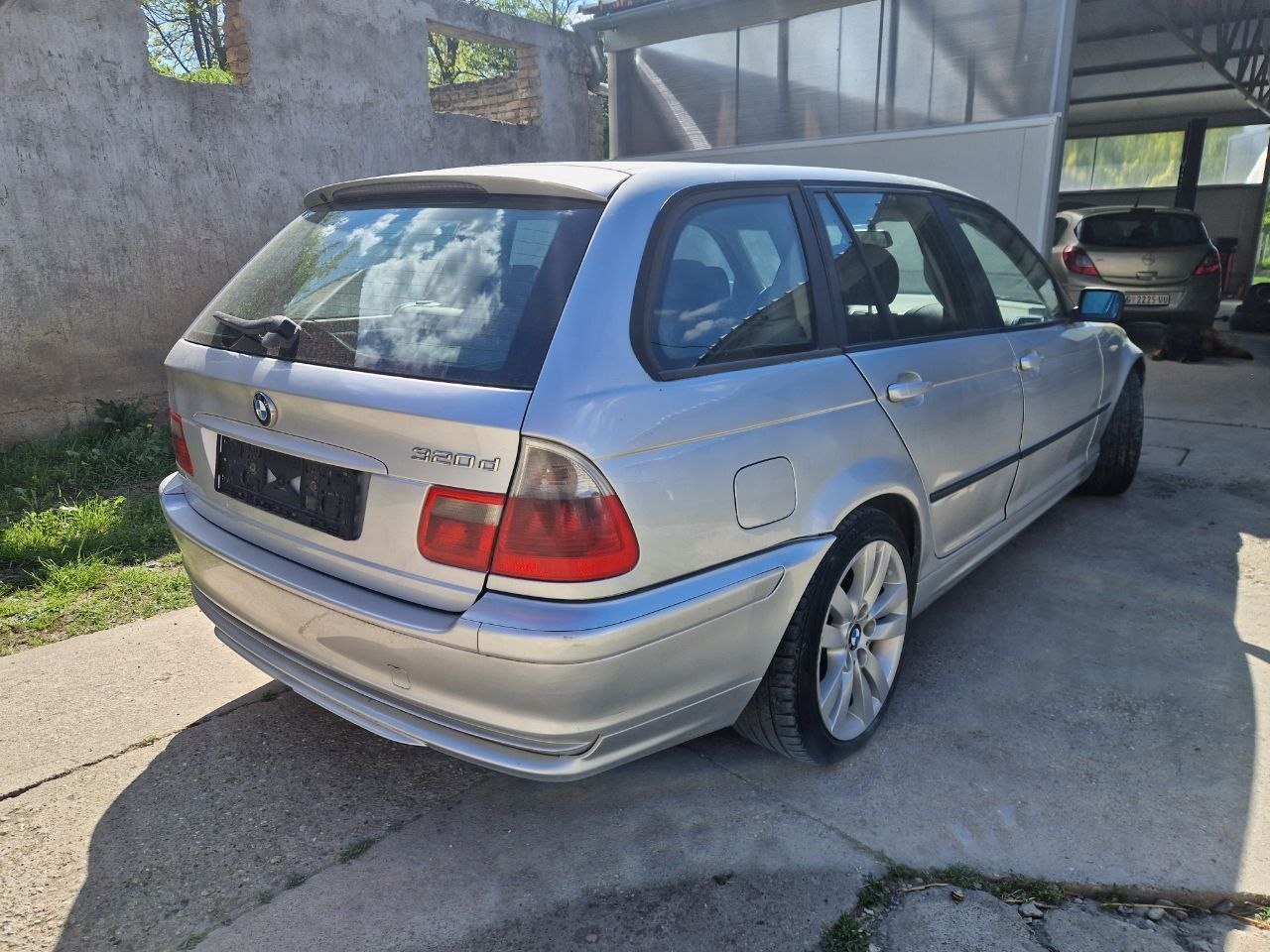 BMW 320 дизель 4