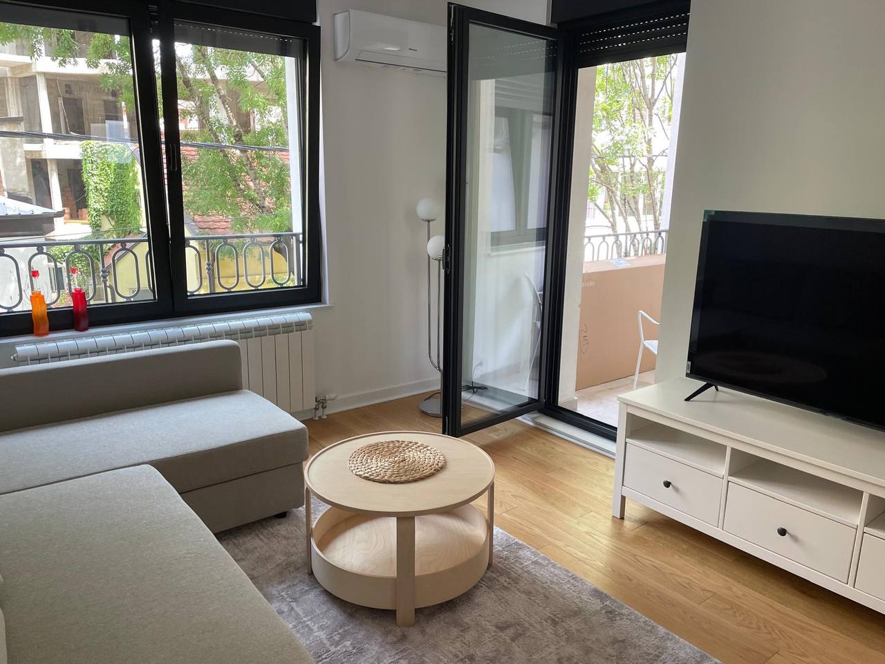 1-комнатная квартира на Кнез-Милетина 2