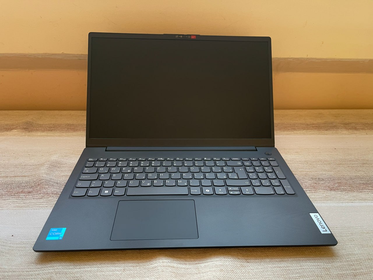 Apple MacBook Air M2 15,3 2023 5