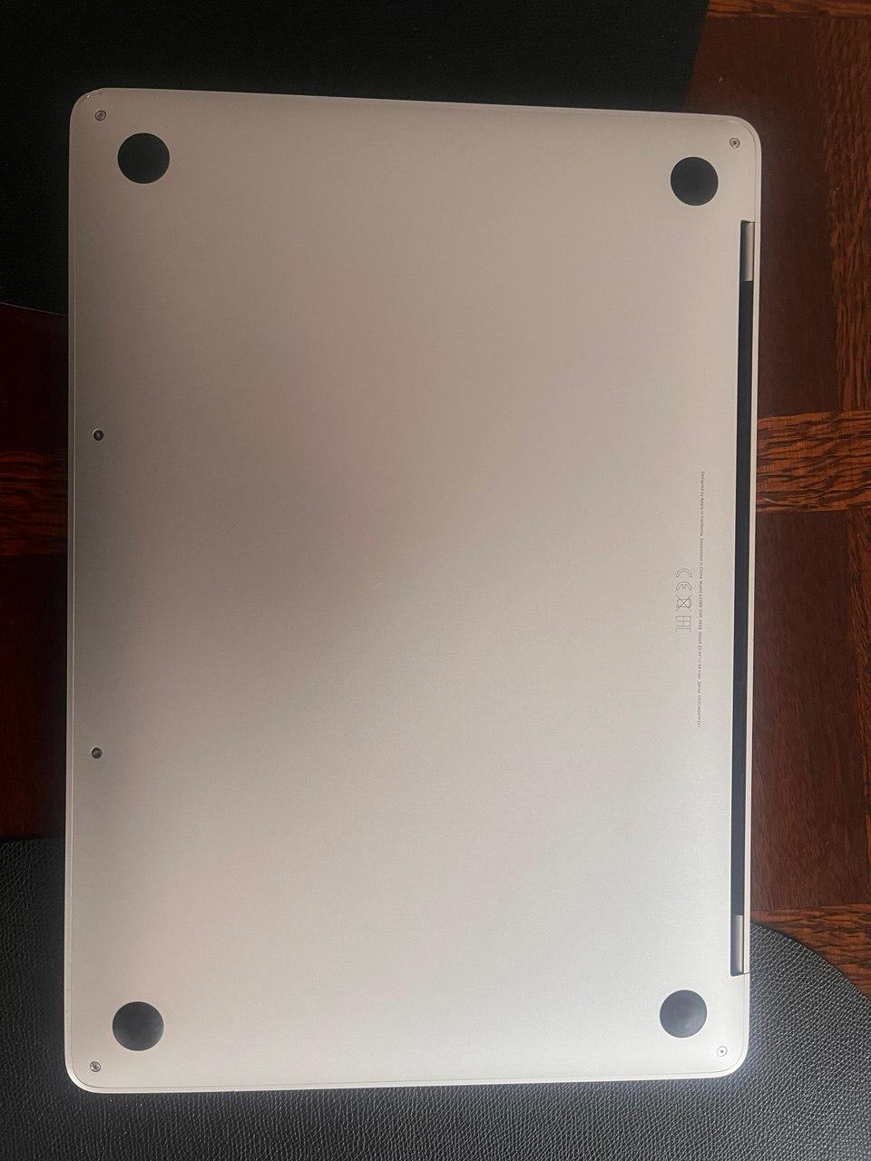 MacBook Pro 13" 2020 7