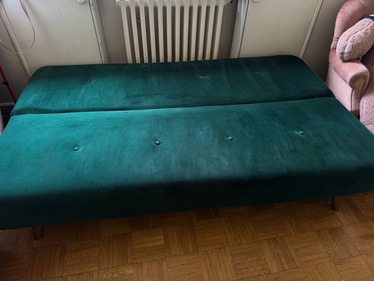 Диван темно-зеленый 3
