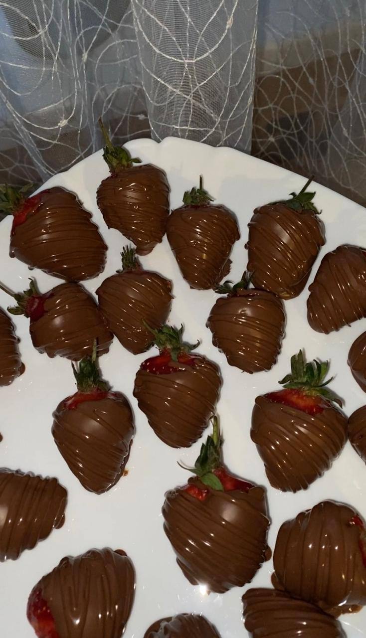 Клубника в шоколаде 1