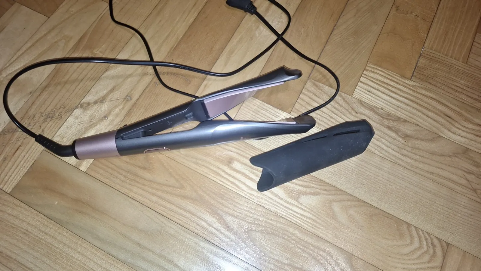 Выпрямитель для волос Remington рабочий Белград 3