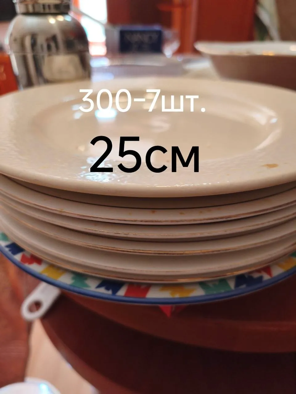Летняя обувь р40 и тарелки 5