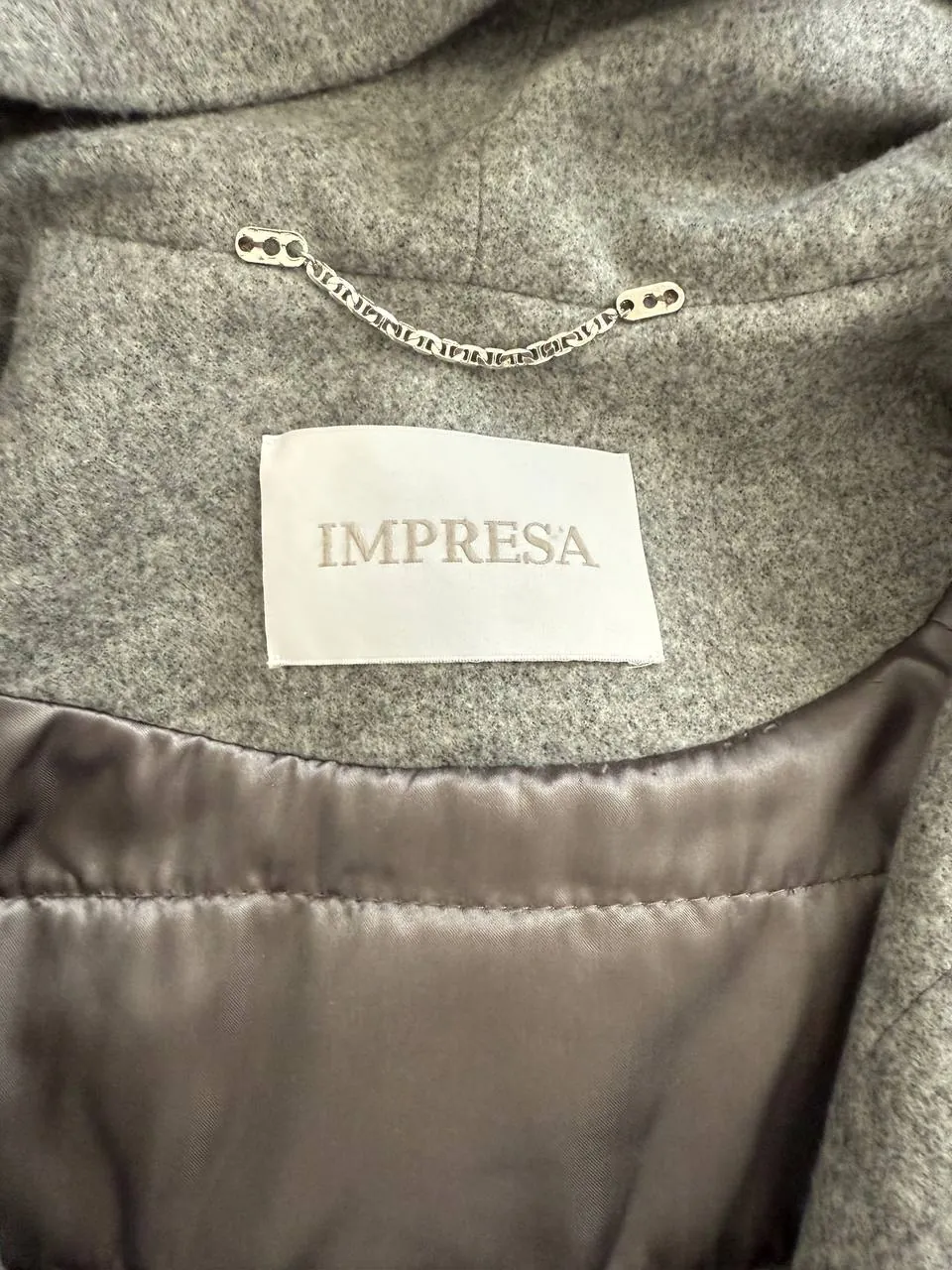 Пальто осень-зима IMPRESA с капюшоном размер 44 3