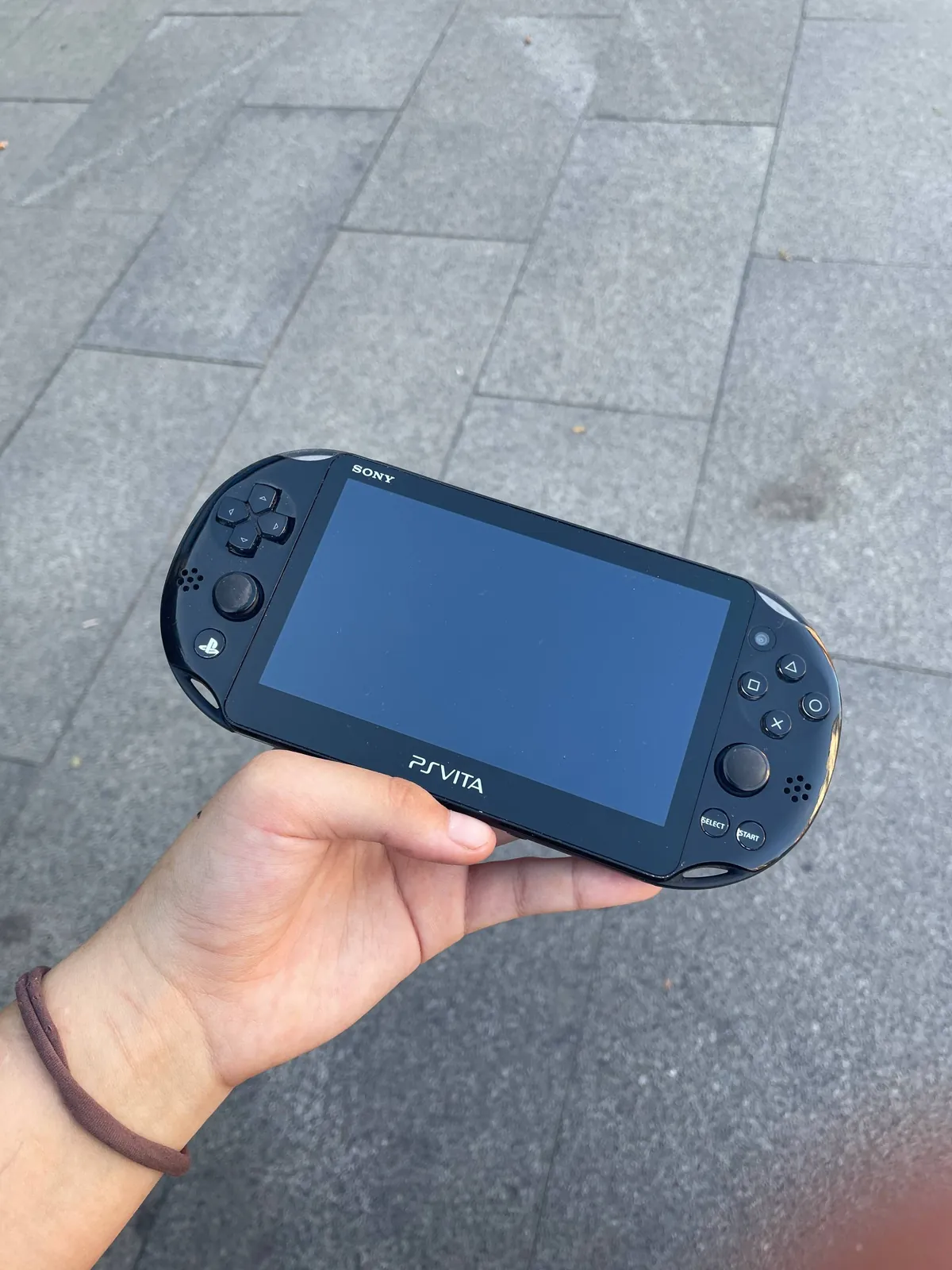 Sony PlayStation Vita 64GB + 4 игры Белград 1