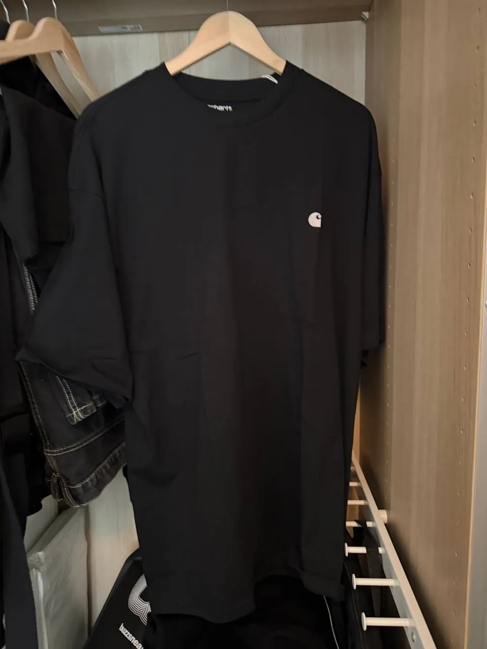 Футболки Carhartt Loose Fit XXL четыре штуки новые 2