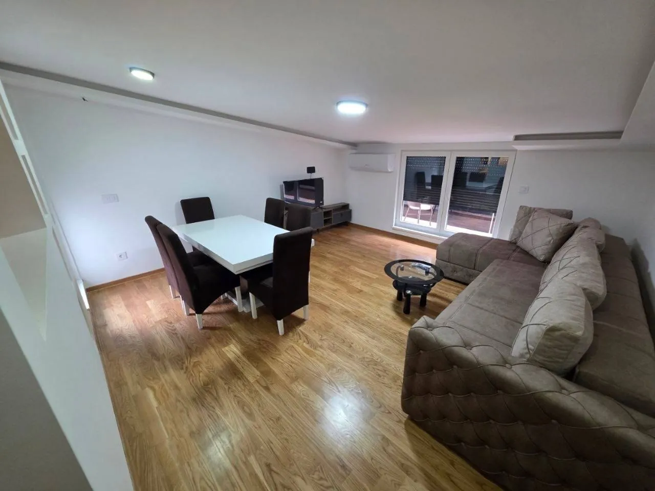Аренда 3-комн квартиры Врачар 75м² с 1.08 Белград 3