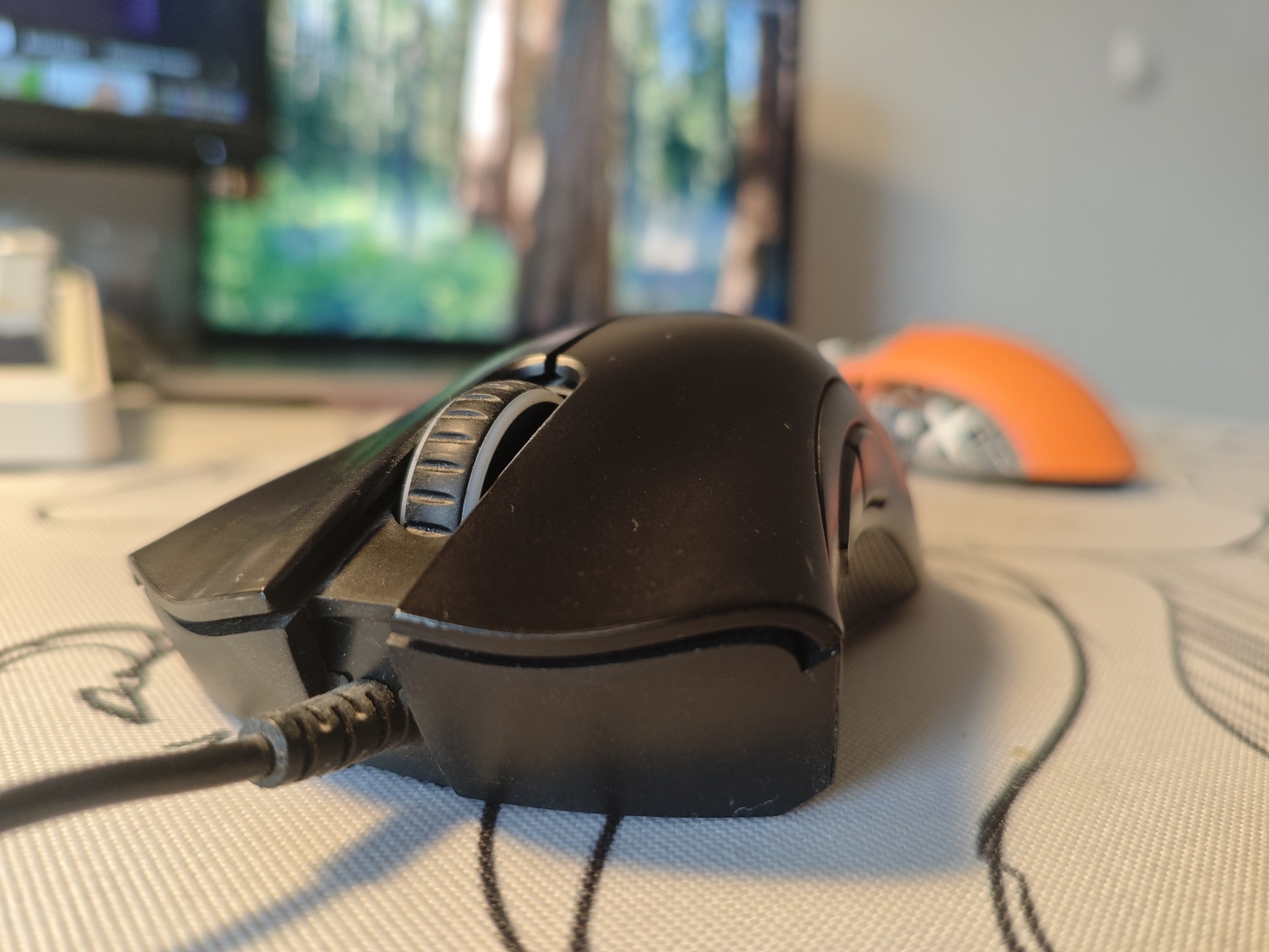 Мышь Razer Deathadder Essential 3